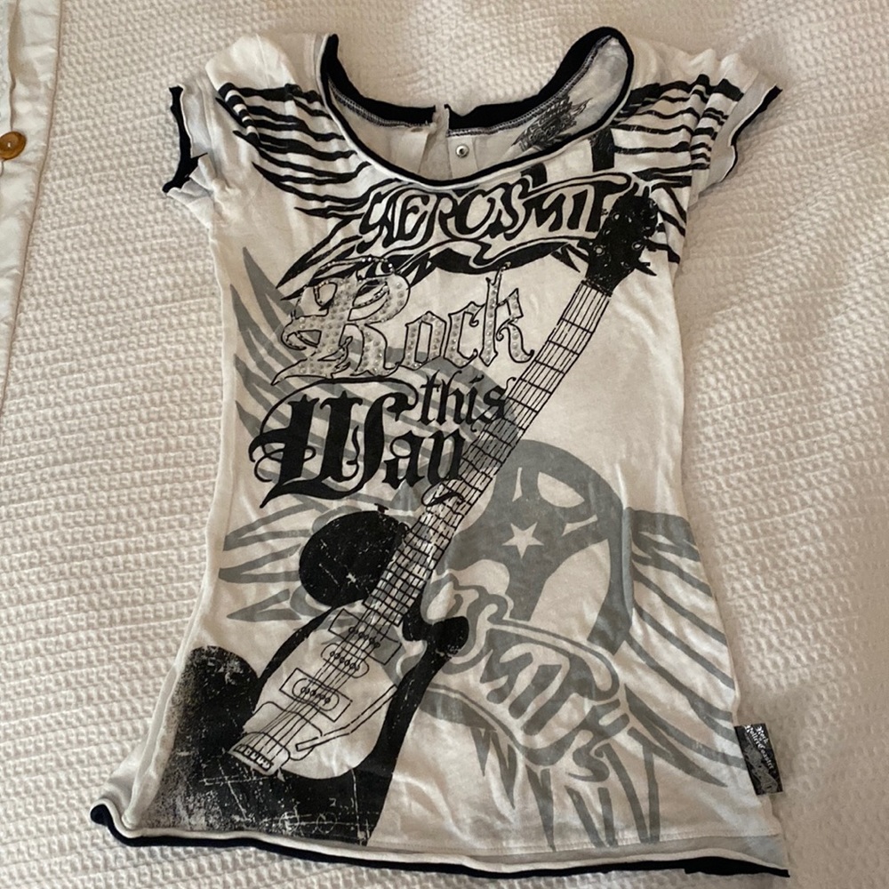 Aerosmith band shirt